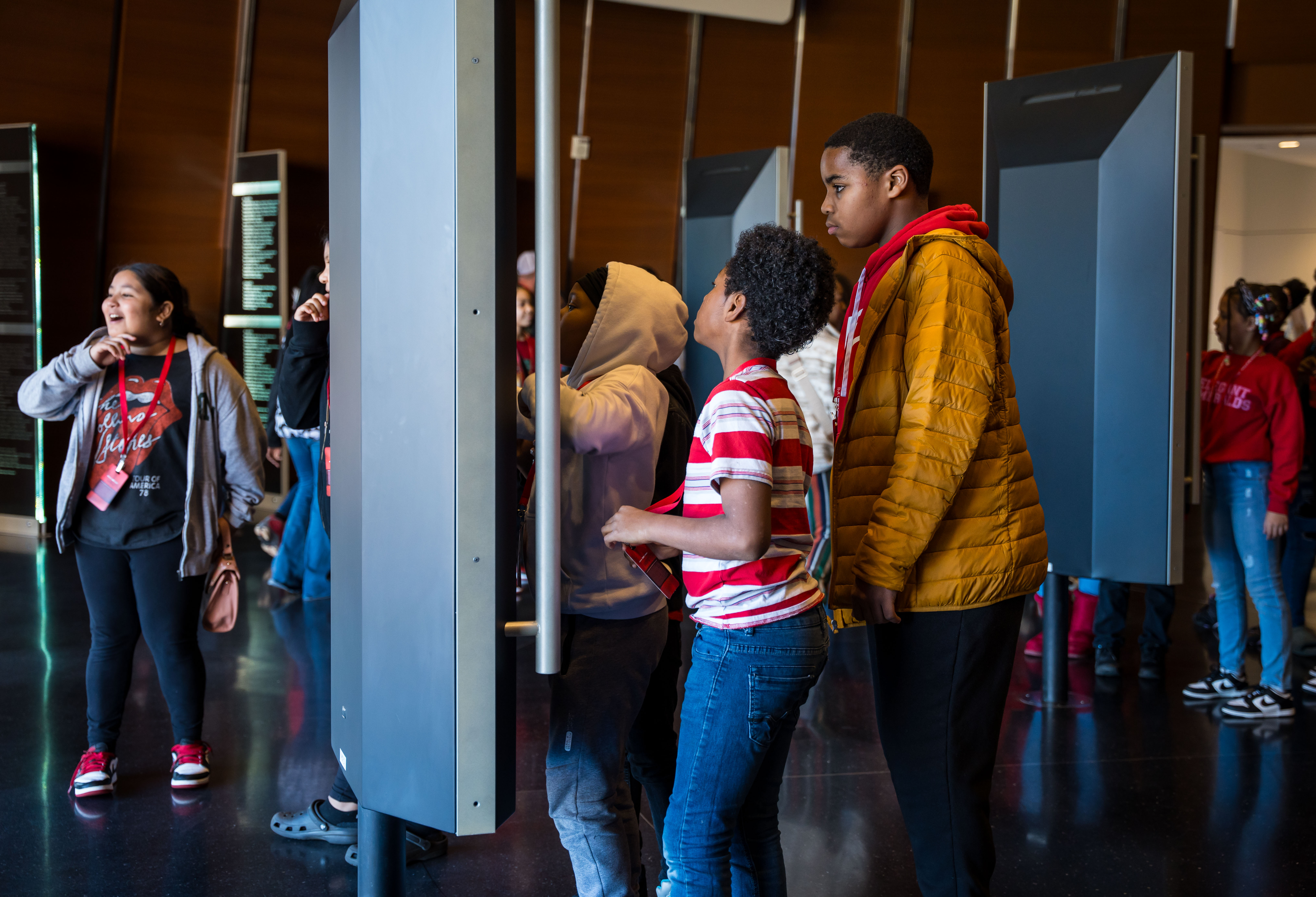 School Group Dec23 Rotunda & Field 1 (1)