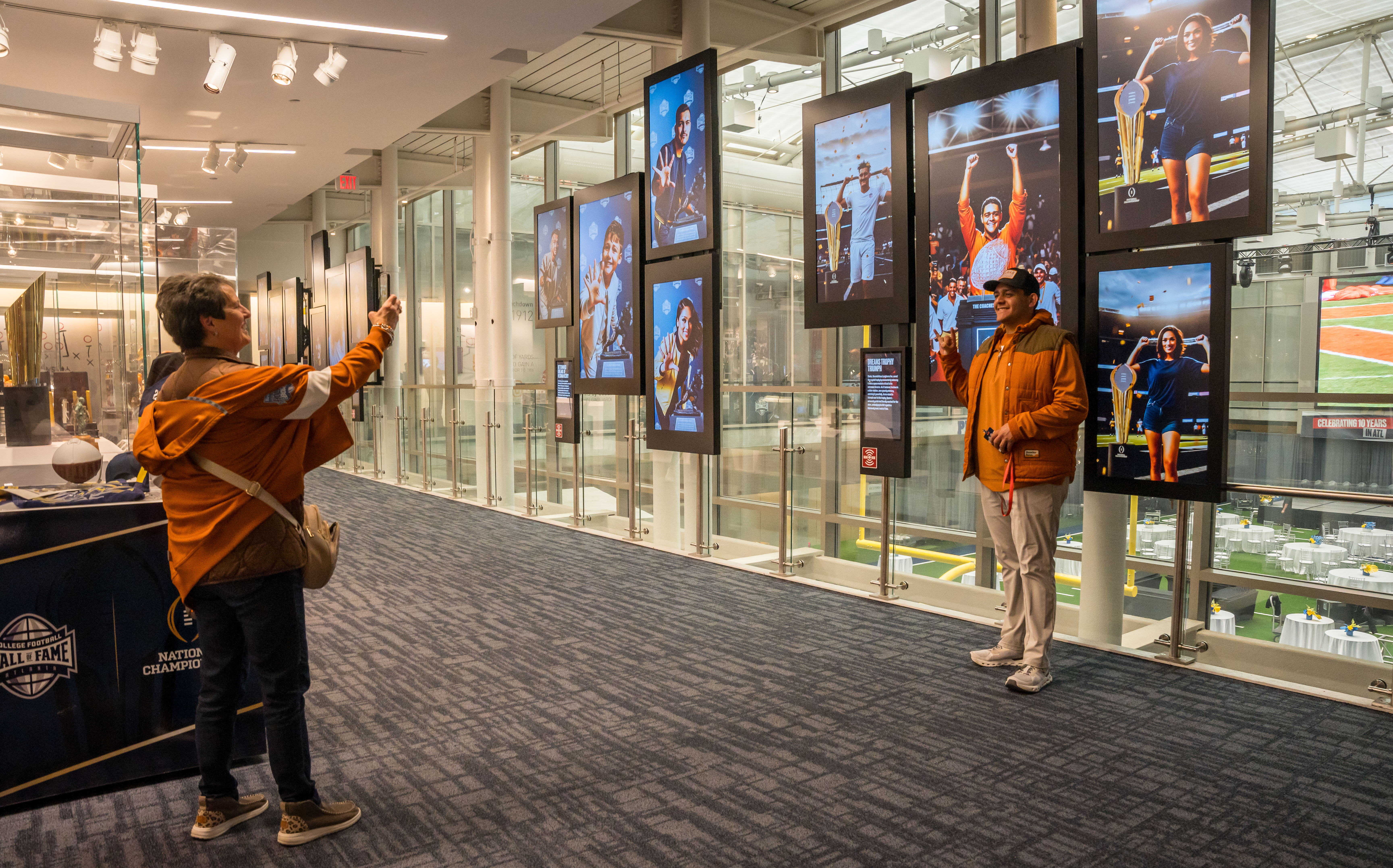 Texas Fans At Hall 12 6 24 2
